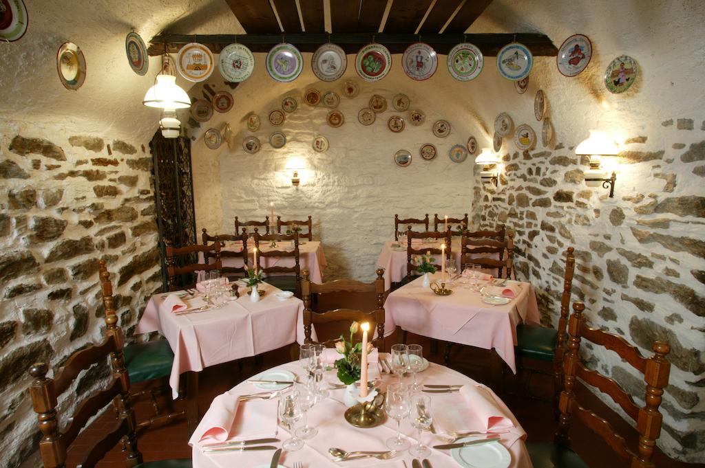 德拉瓦勒花园酒店 Brione sopra Minusio 餐厅 照片